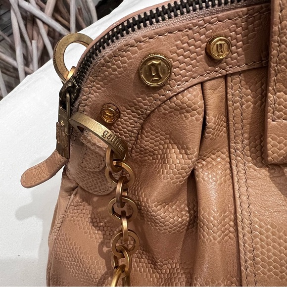 $600 Vintage GAILLIANO (w Hologram Tag) Tan Leather Bag w Gold Tags - Picture 15 of 16